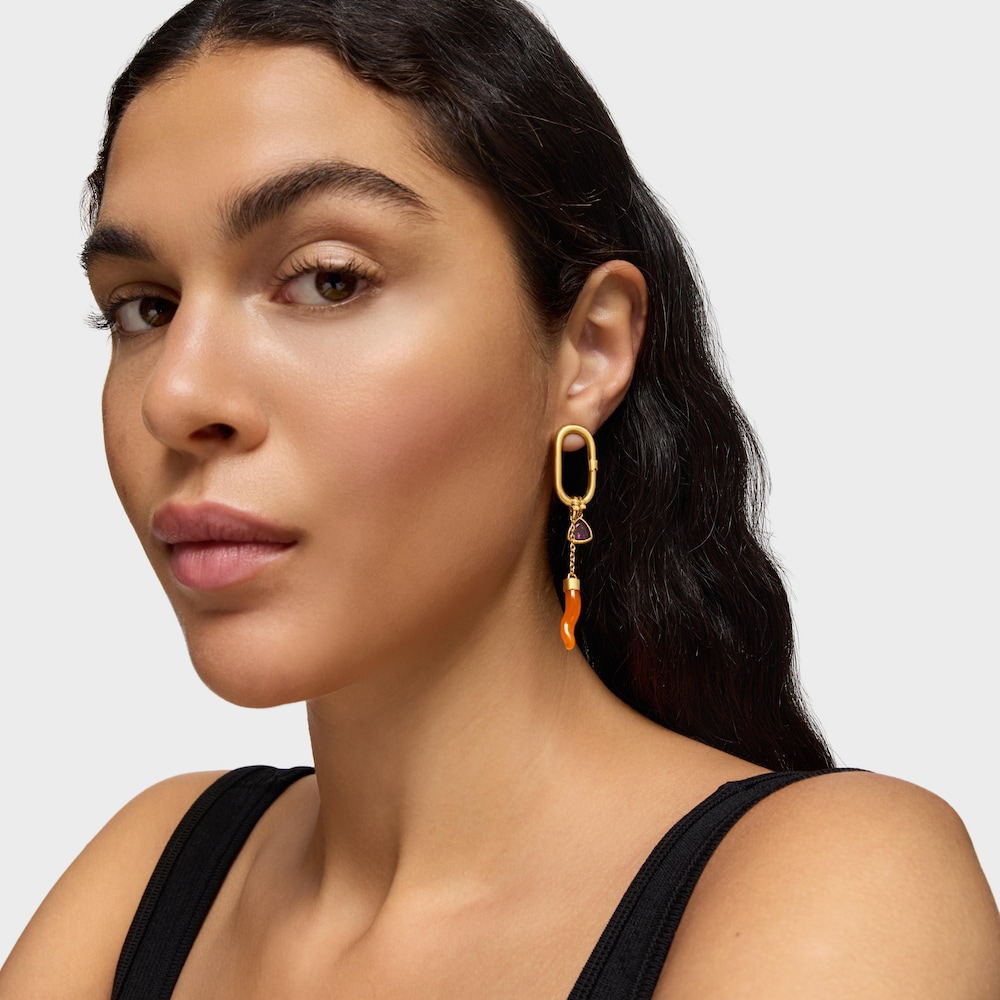 Pr&iacute;vesok s&nbsp;18&nbsp;kt pozl&aacute;ten&iacute;m na striebre a&nbsp;karneolom Medallions