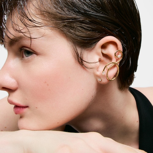 Earcuff espiral con ba&ntilde;o de oro 18&nbsp;kt sobre plata y diamantes creados en laboratorio Lio LGD
