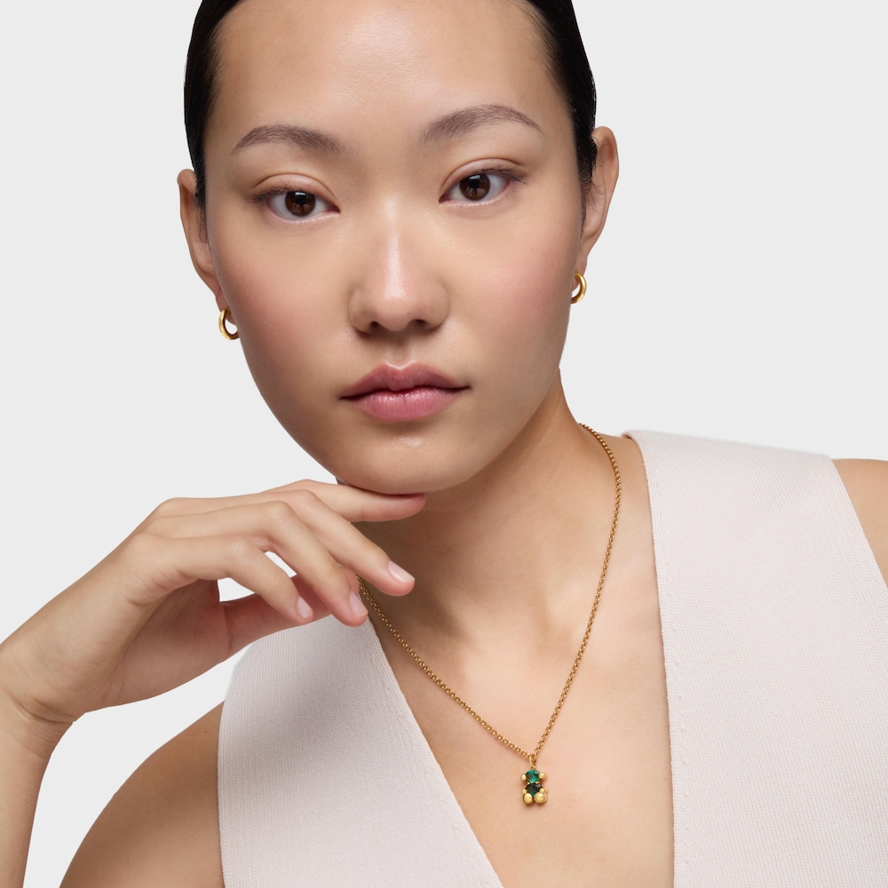 Small 18K gold vermeil bear motif Pendant with lab-grown green spinel Color Bear LGG