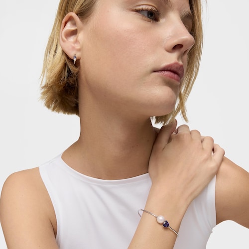 14kt white gold, iolite and cultured pearl Bangle Ivette