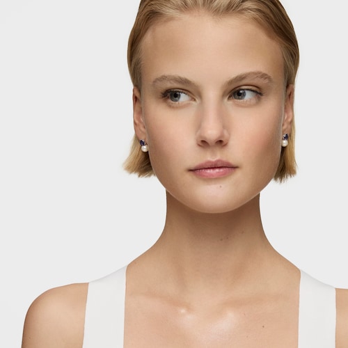 14kt white gold, iolite and cultured pearl Earrings Ivette