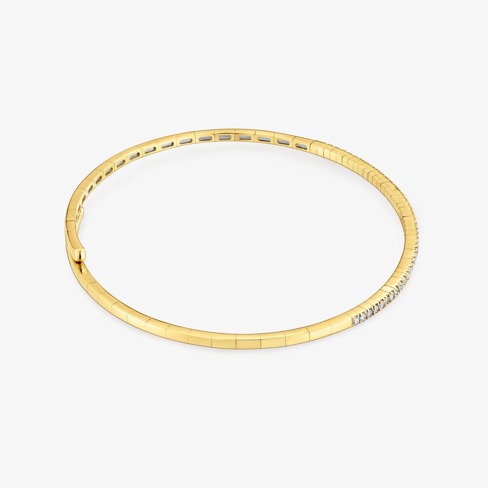 14K solid gold and diamond Bangle Les Classiques