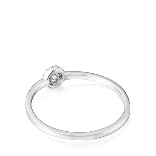 14kt white gold and diamond solitaire Ring Les Classiques