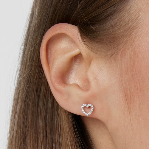 14kt white gold heart Earrings with diamonds Les Classiques