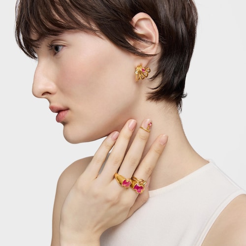 Claws ring con baño de oro 18 kt sobre plata y rubí creado en laboratorio Icon Color LGG