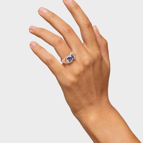 Medium silver Ring with laboratory-grown blue spinel Icon Color LGG