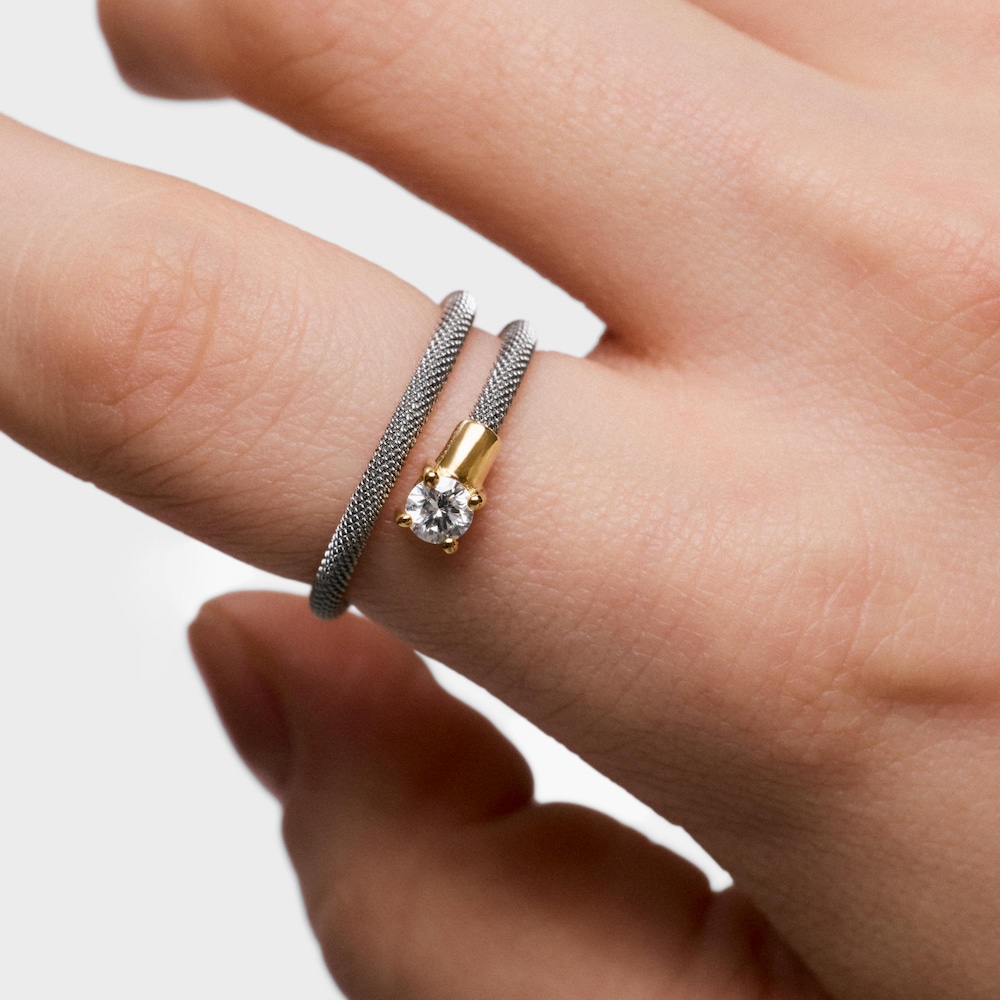 Anello a spirale in acciaio, oro 14&nbsp;kt e diamanti sintetici TOUS Mesh LGD