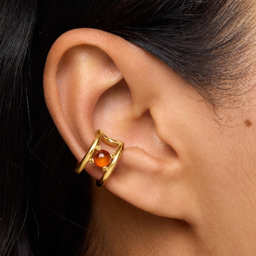 Nausznica ze srebra powlekanego złotem 18-karatowym z bursztynem Color Pills