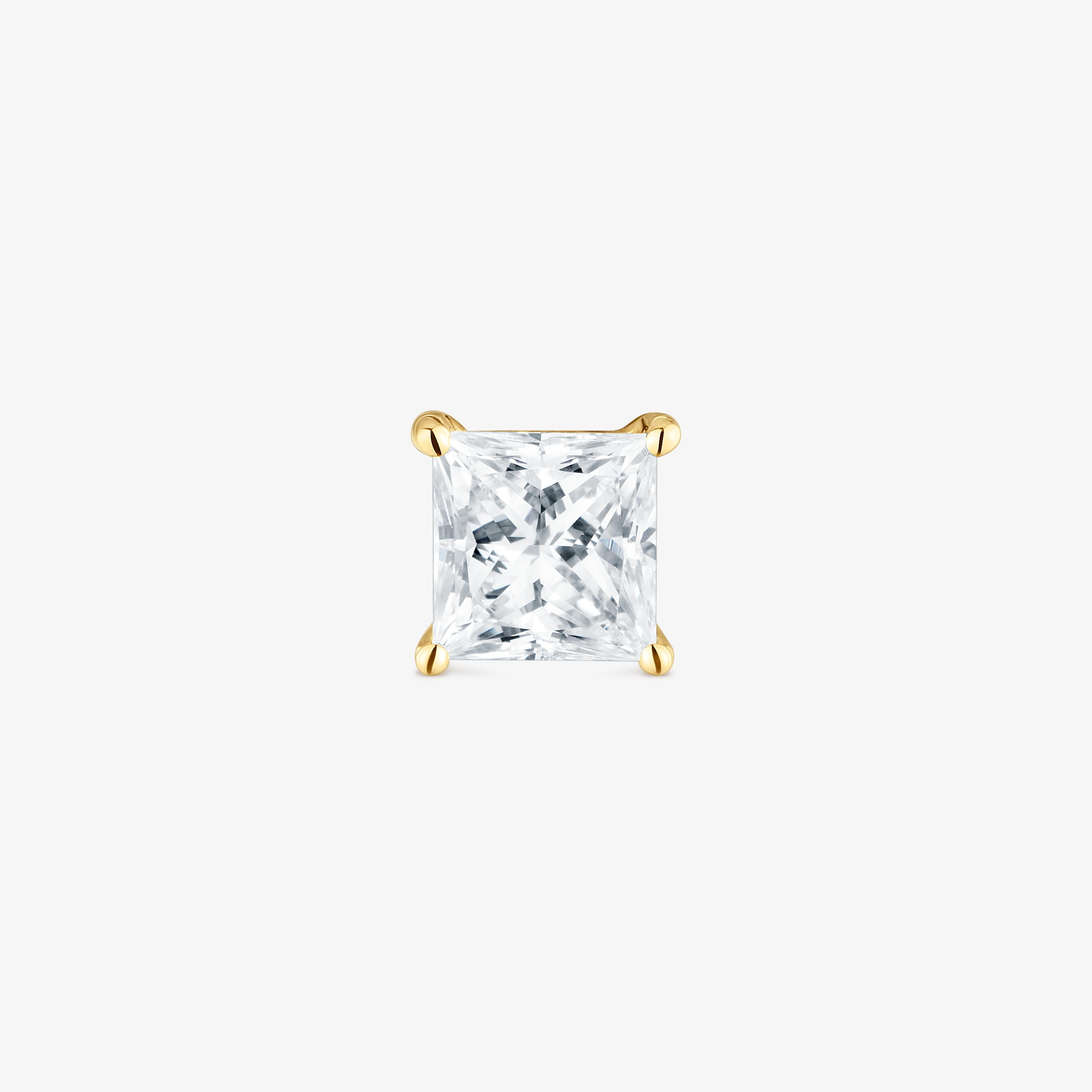 14K solid gold Ear piercing with 0.16ct lab-grown diamond Shine LGD