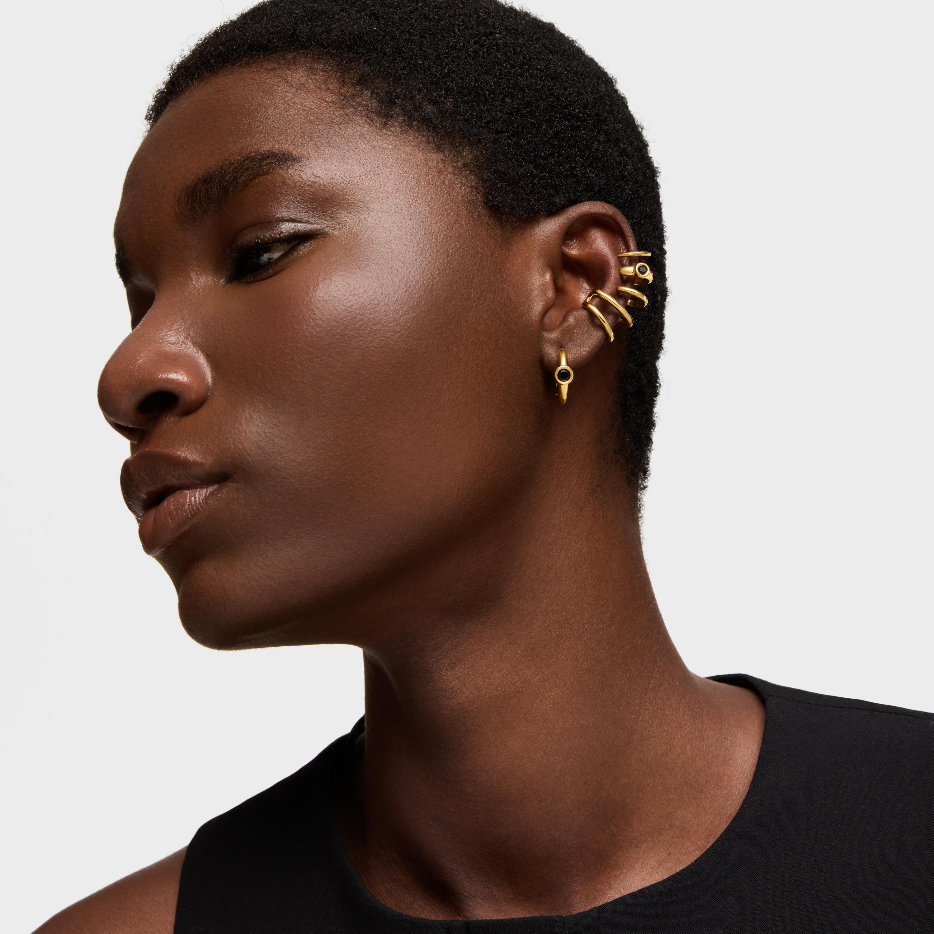 18 mm Hoop earrings with 18K gold vermeil and black spinel TOUS Line