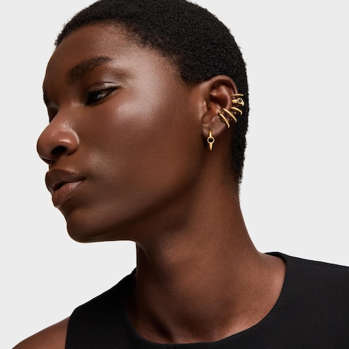 Pendientes de aro con baño de oro 18 kt sobre plata y espinela negra 18 mm Line