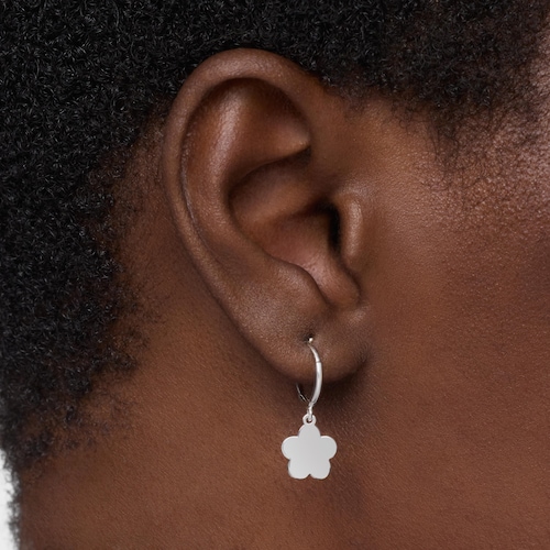 Pendientes de aro motivo flor de plata TOUS Motivos