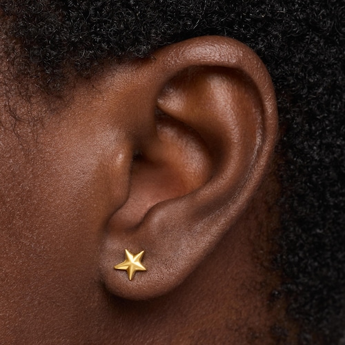 Pendientes estrella con baño de oro 18 kt sobre plata TOUS Motivos