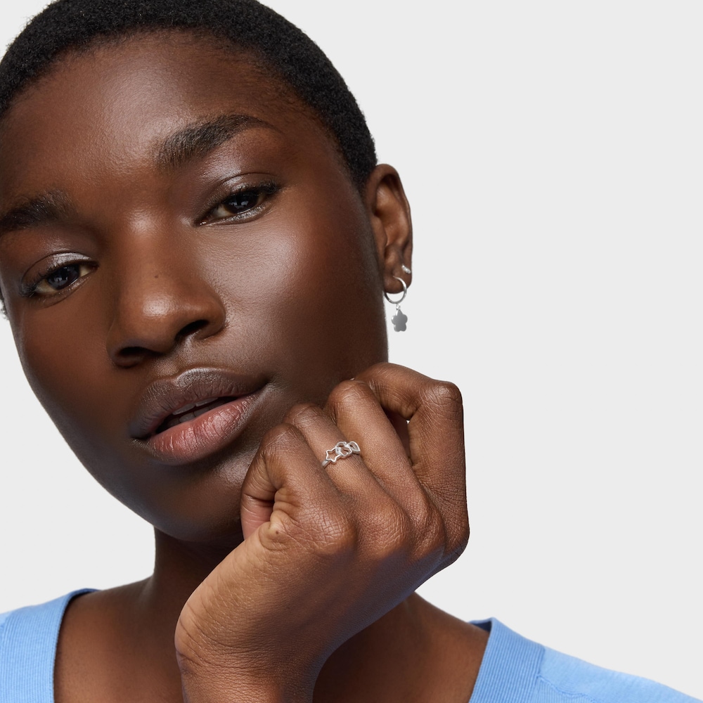 &Delta;&alpha;&chi;&tau;&upsilon;&lambda;ί&delta;&iota; TOUS Motifs &alpha;&pi;ό &alpha;&sigma;ή&mu;&iota; &mu;&epsilon; &mu;&omicron;&tau;ί&beta;&alpha;