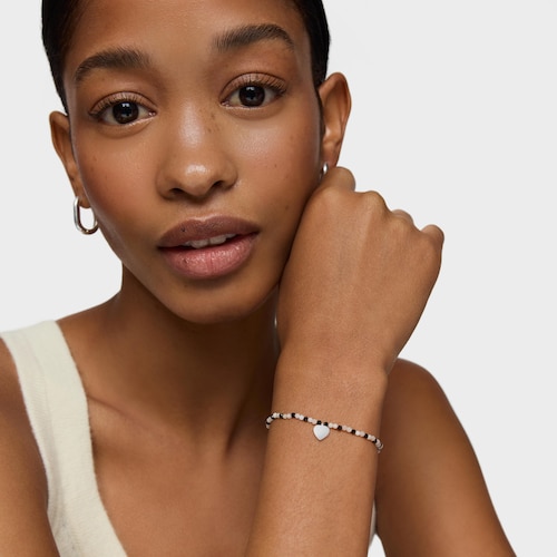 Pulsera elástica con calcedónia, espinelas y corazón de plata TOUS Motivos