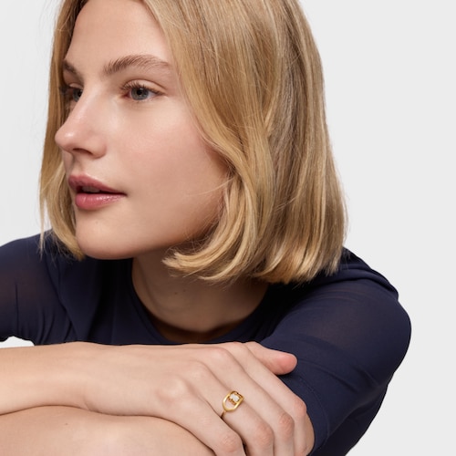 Anel com banho de ouro 18 kt sobre prata e madrepérola Camille