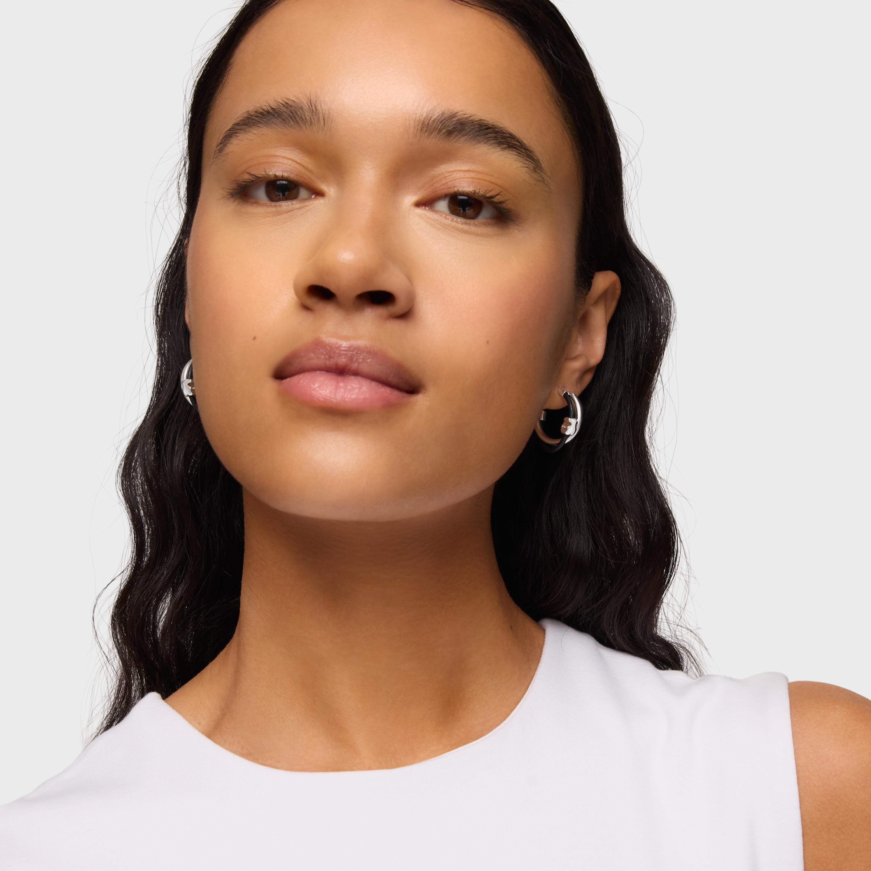 Bear hoop earrings in silver and rubber 24 mm Bold Motif