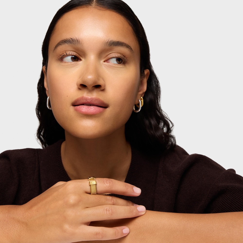 Gold-colored steel open Ring Bulevar