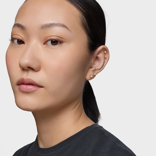 Brinco individual em ouro de 14&nbsp;K e diamante criado em laborat&oacute;rio 0,16&nbsp;ct TOUS Shine LGD