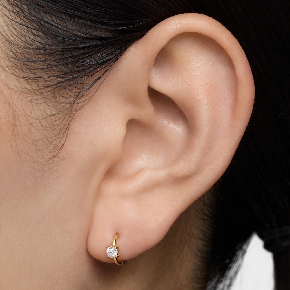 Single 14K solid gold Hoop earring with 0.10ct lab-grown diamond TOUS Shine LGD