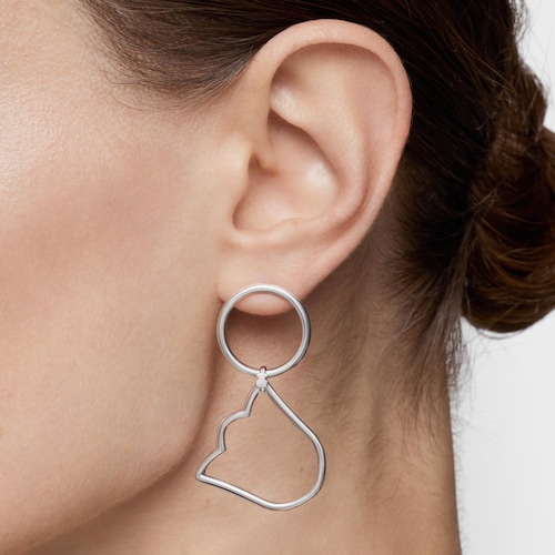 Aretes cortos de plata y motivos Straight