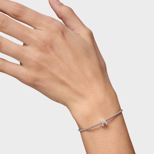 Charm em prata letra M 7&nbsp;mm TOUS Mesh Tube 