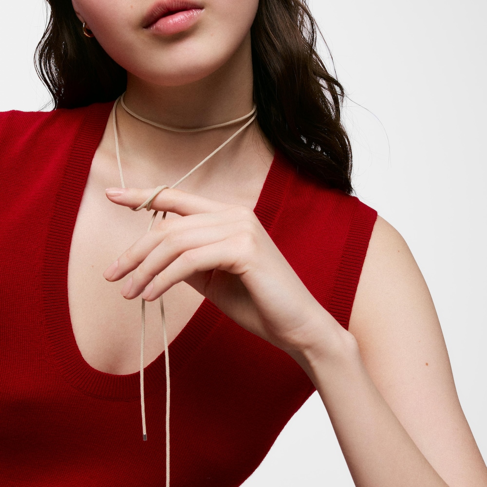 Collar largo de plata y cord&oacute;n color beige TOUS Basics