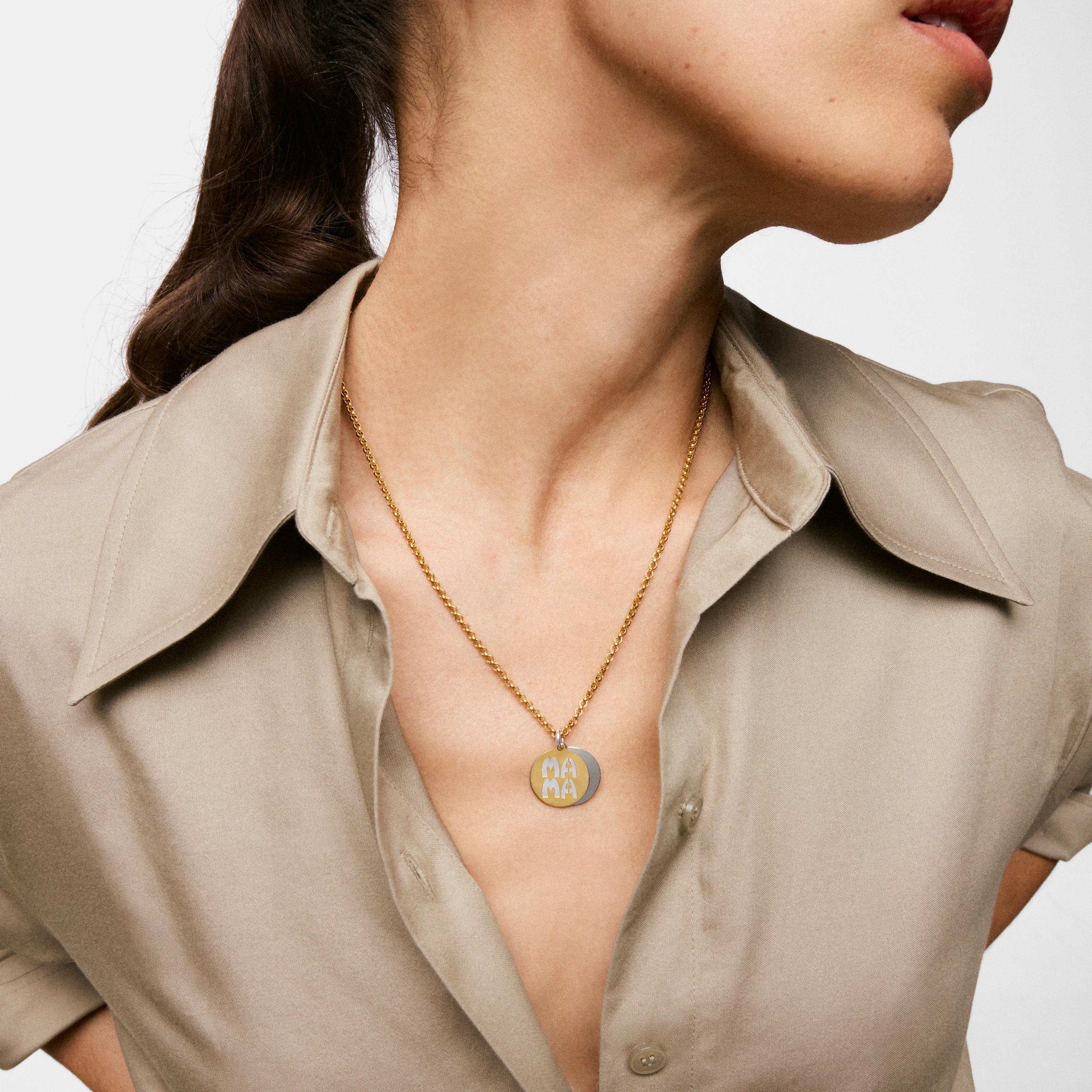 Two-tone Medallion pendant TOUS Mama