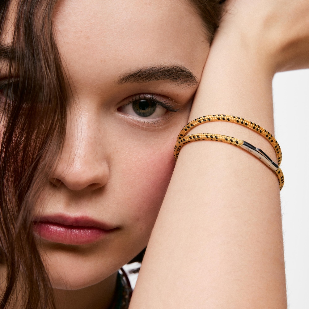 Pulsera con cord&oacute;n amarillo y acero TOUS Basics