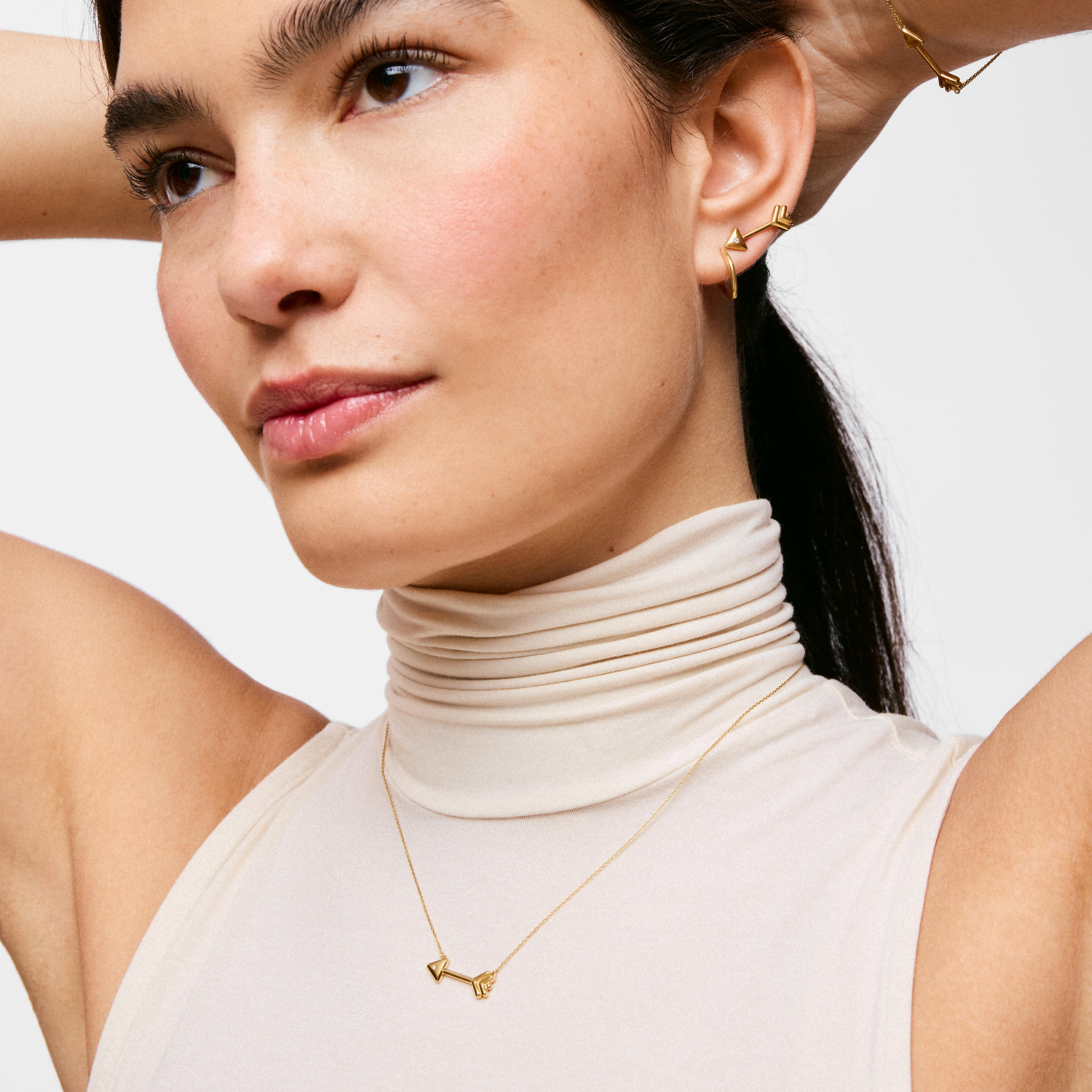 9kt gold Necklace with diamonds TOUS Flechazo