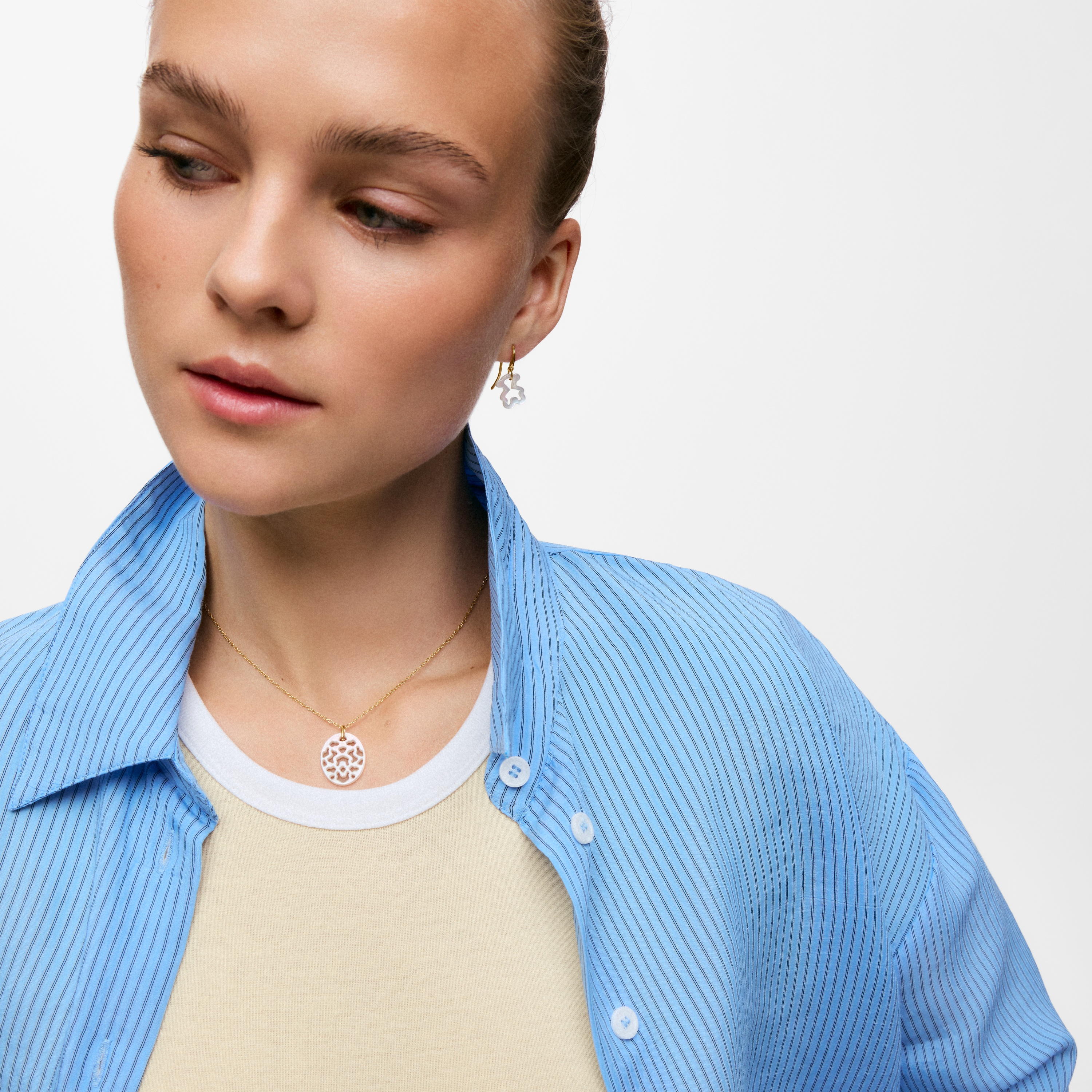9kt gold and mother-of-pearl Necklace TOUS Kaos Nacar
