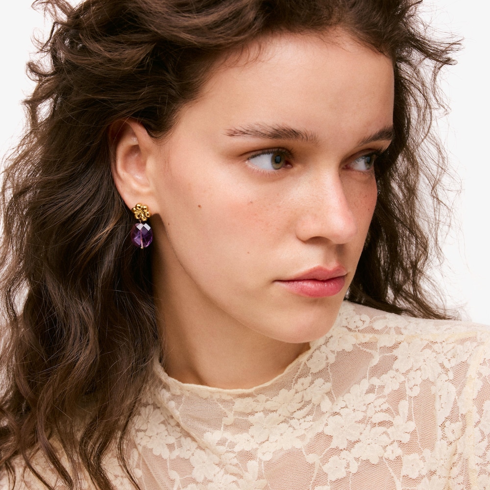 Pendientes con ba&ntilde;o de oro 18 kt sobre plata y amatista Bold Motif