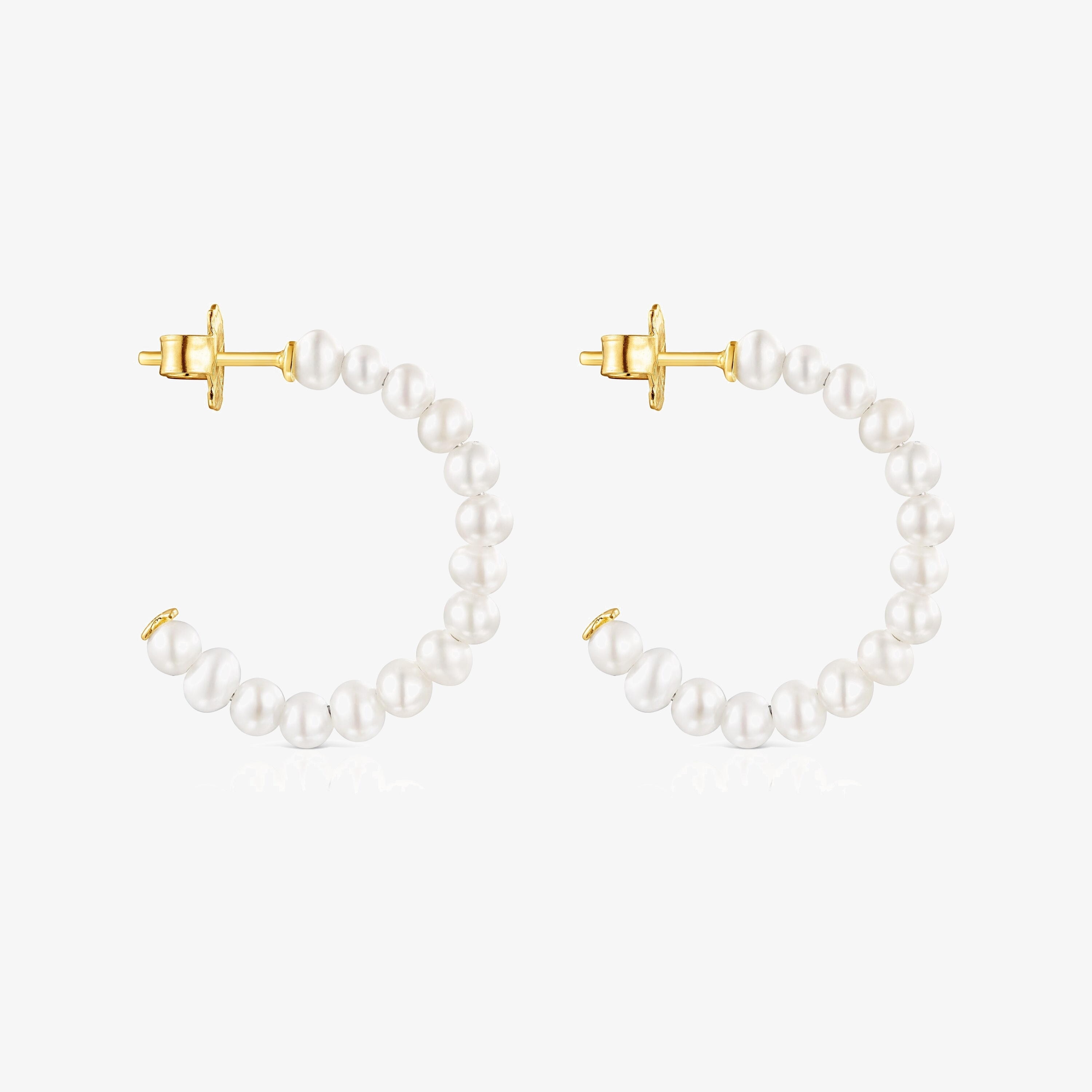 Small Gloss hoop Earrings with Pearls