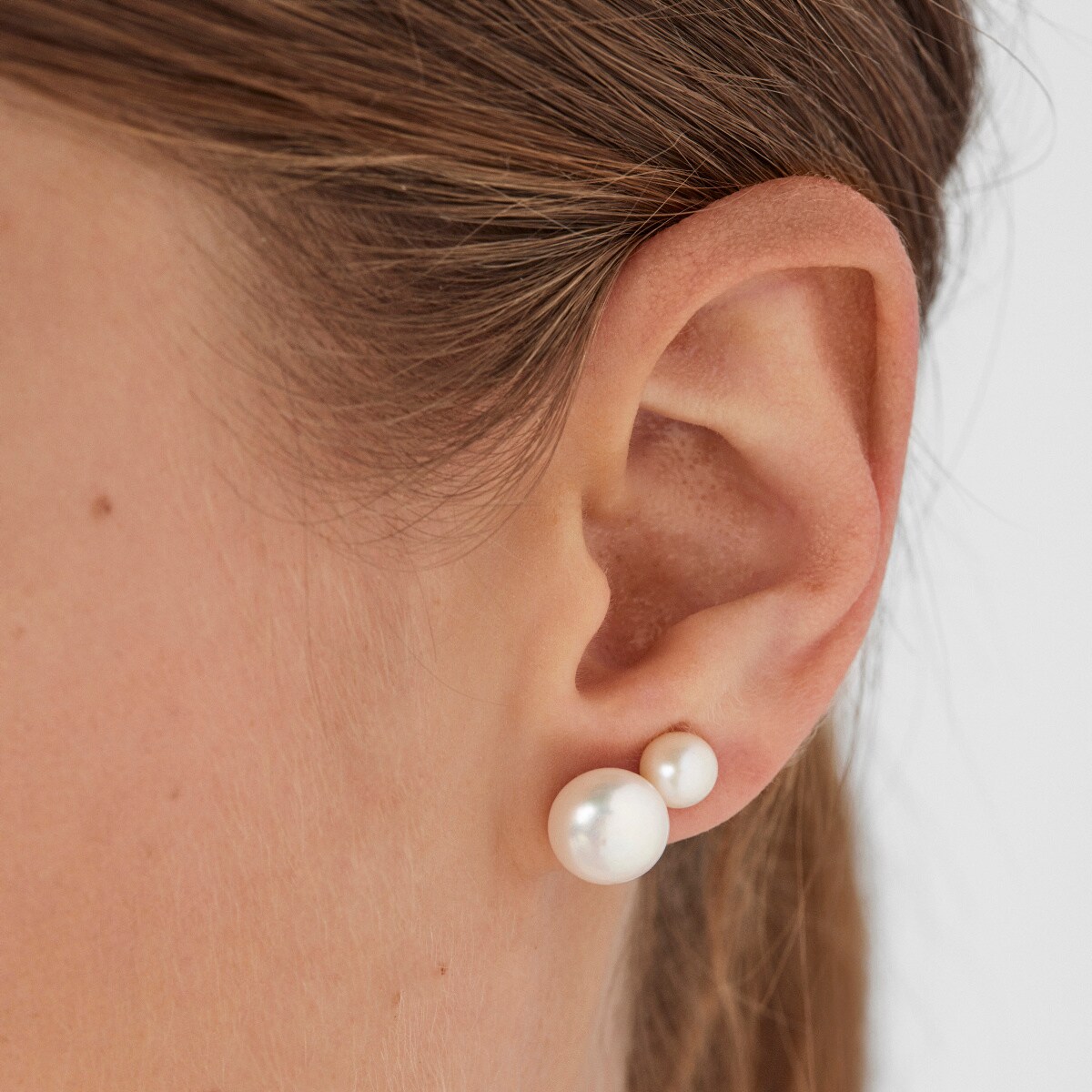 Set of Gloss Earrings with Pearls