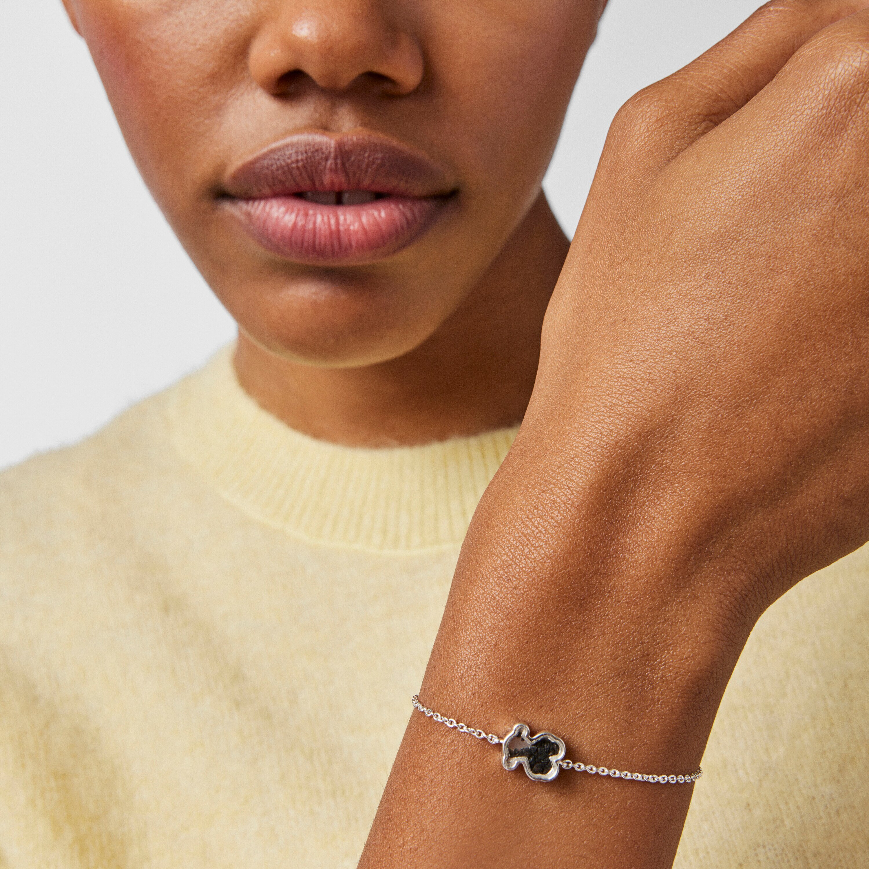 Silver Areia Bracelet with onyx