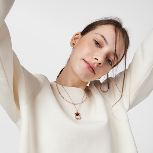 Dije Areia con baño de oro rosa 18 kt sobre plata y perlas