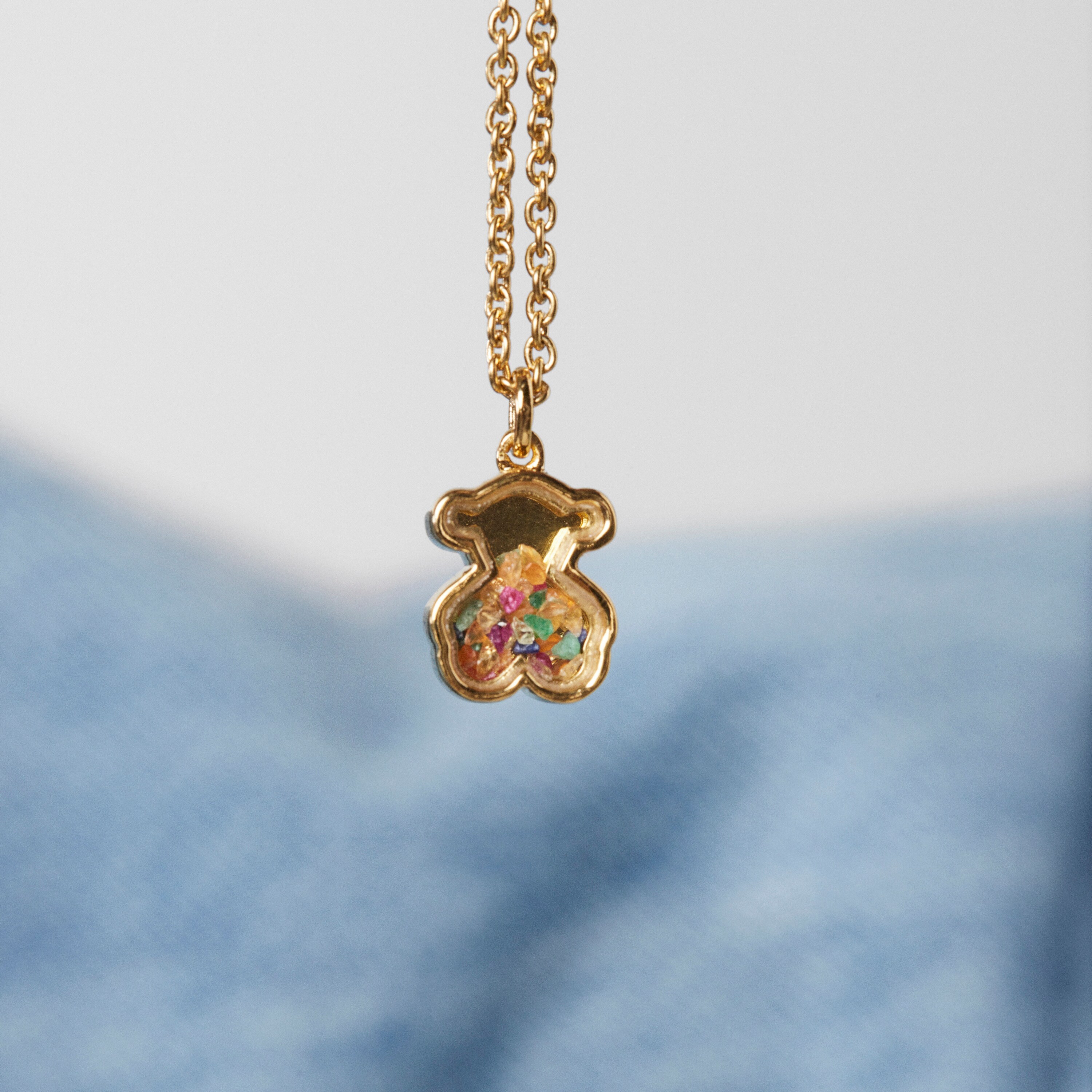 Collar con baño de oro 18 kt sobre plata y multi gemas Areia