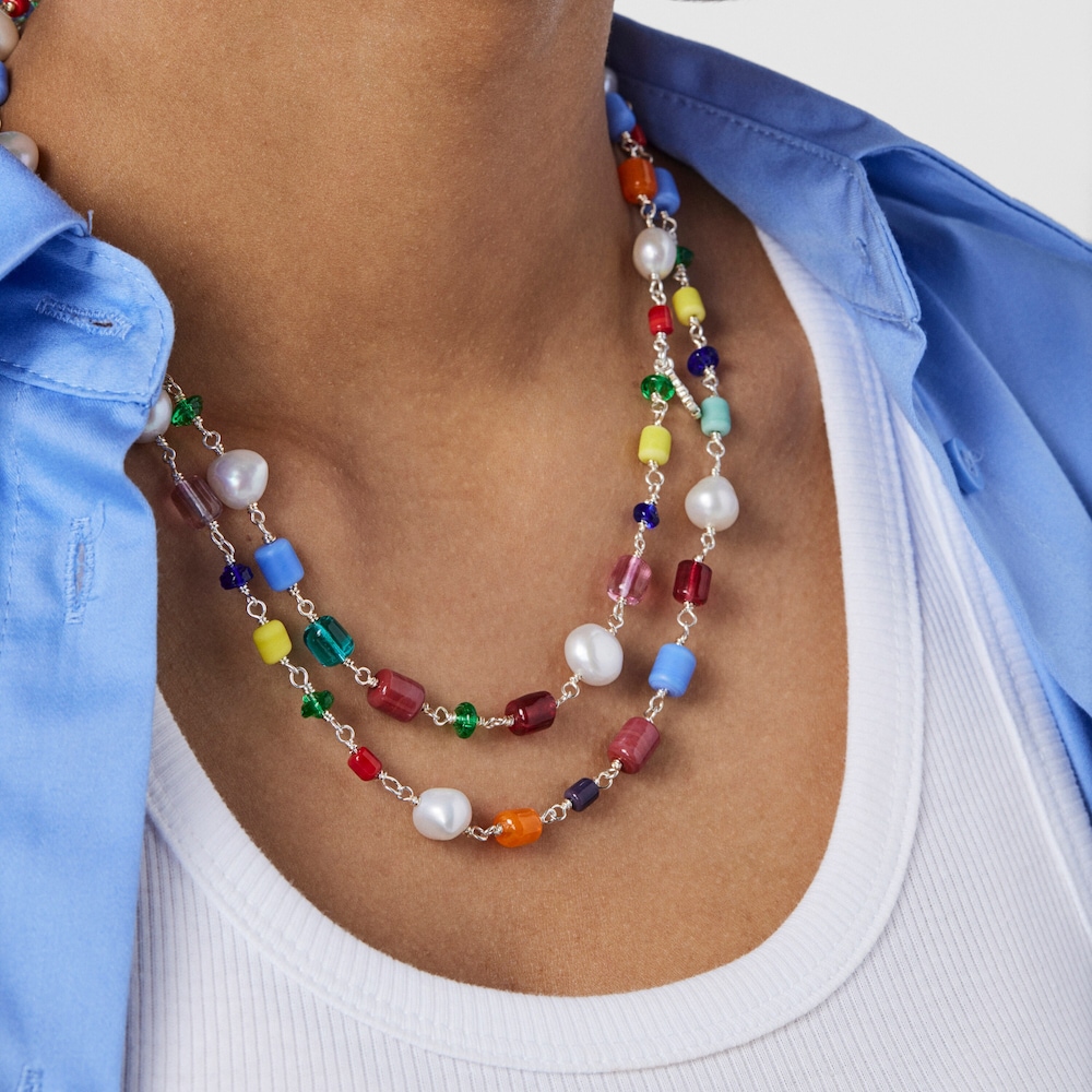 Long silver Oceaan Necklace with multicolored glass and pearls