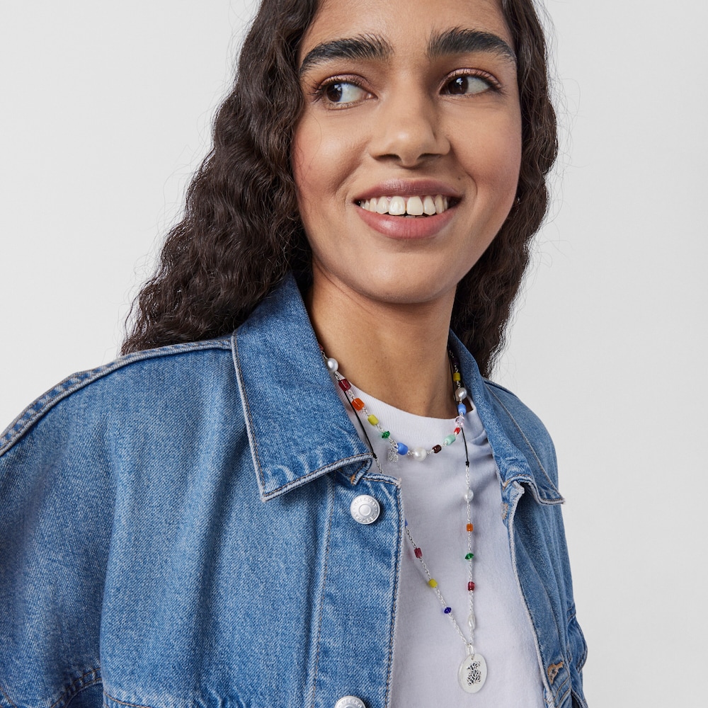 Long silver Oceaan cameo Necklace with multicolored glass and cord