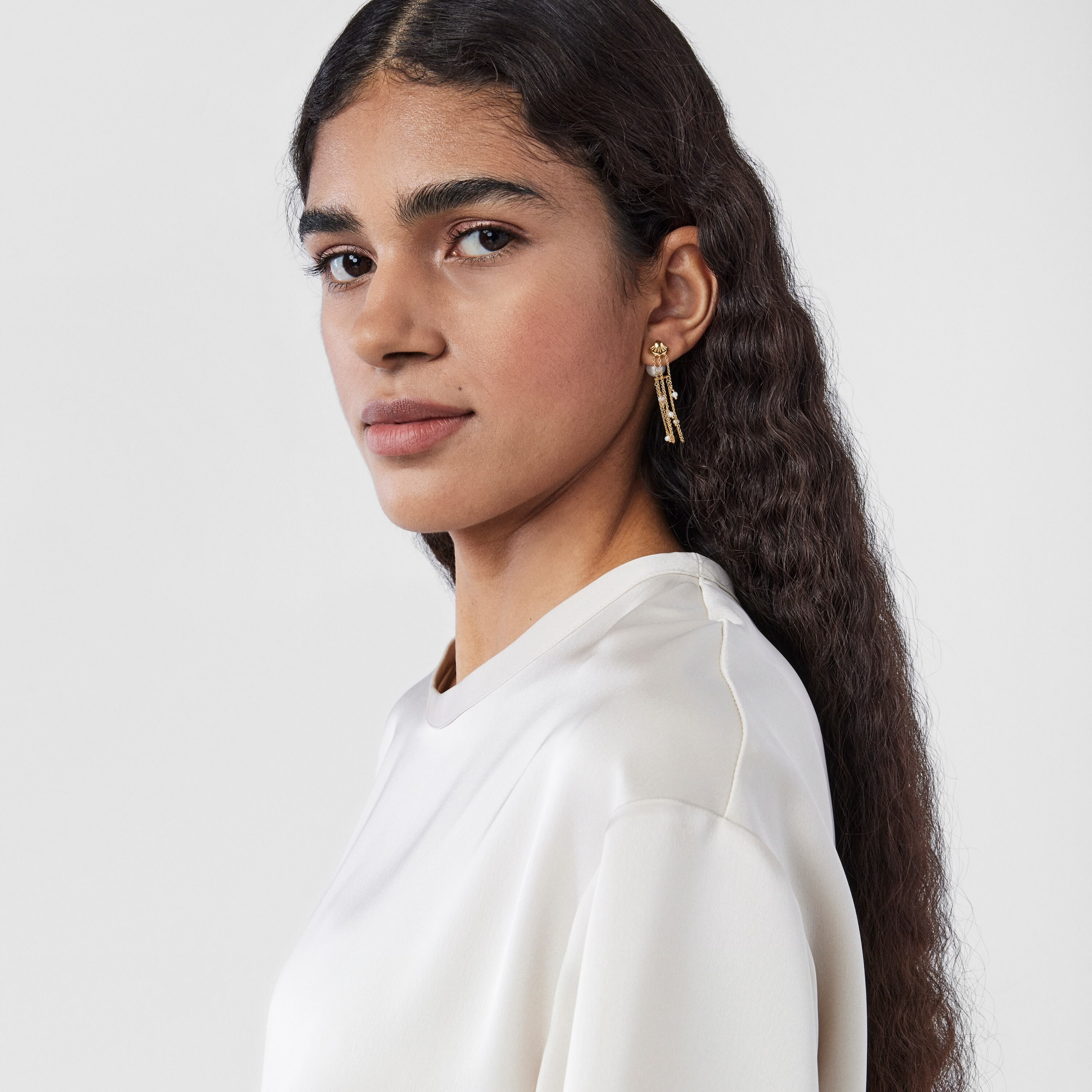 Aretes largos Oceaan conchas-cadenas de oro y perlas