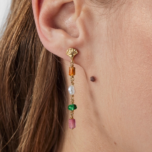 Aretes largos Oceaan con ba&ntilde;o de oro 18 kt sobre plata y glass multicolor