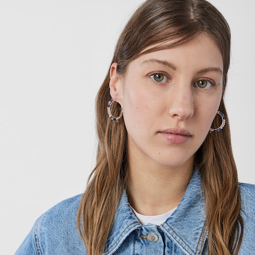 Brincos de argola Oceaan Color em prata com p&eacute;rolas e pedras preciosas