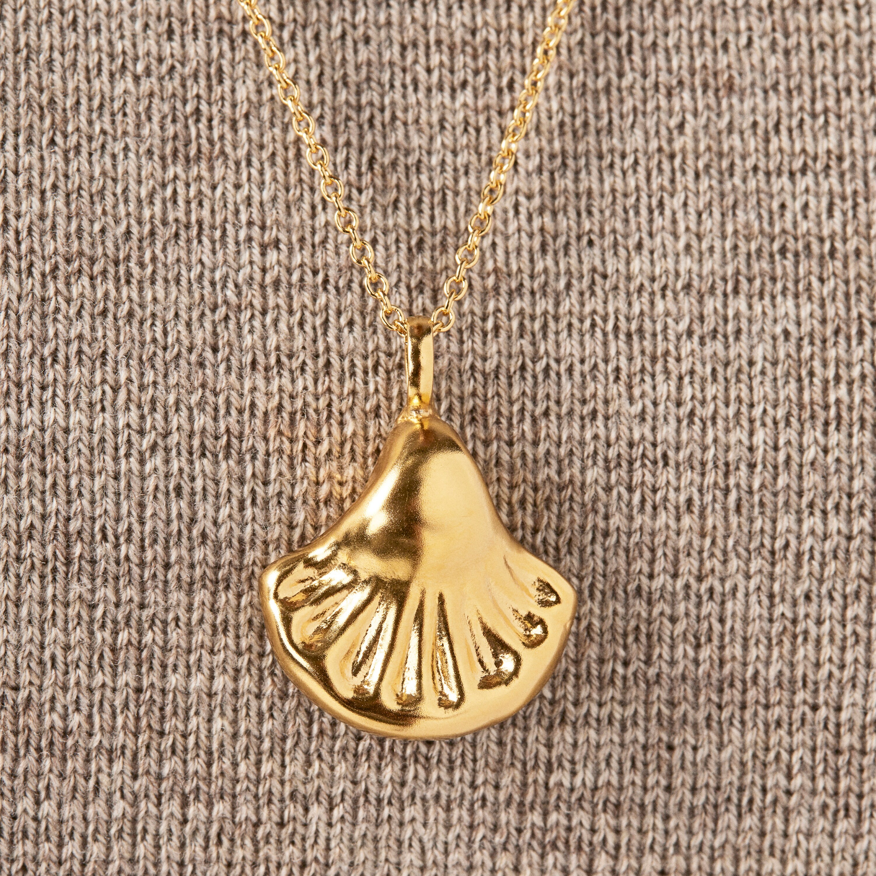 silver vermeil Oceaan shell Pendant