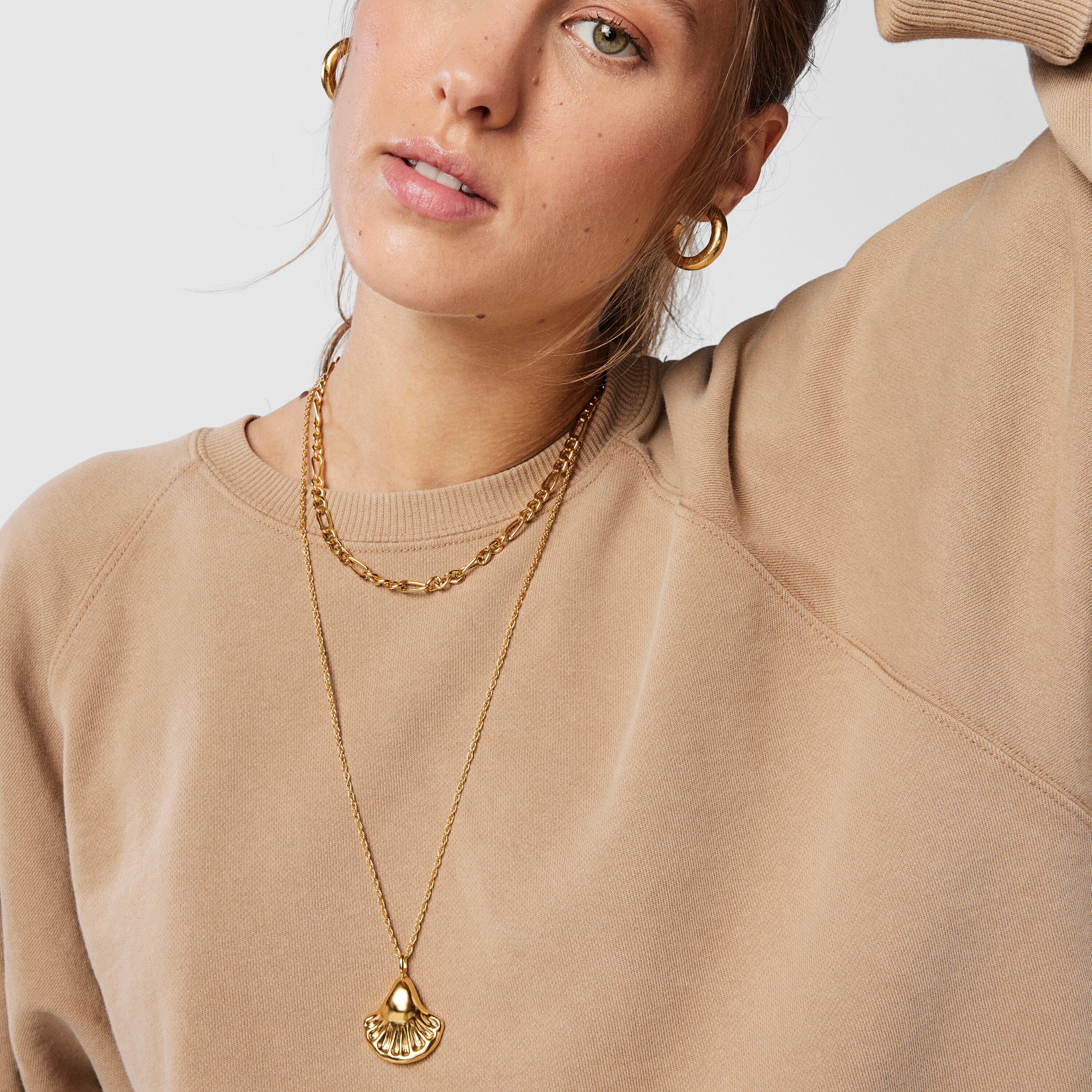 Large silver vermeil Oceaan shell Pendant