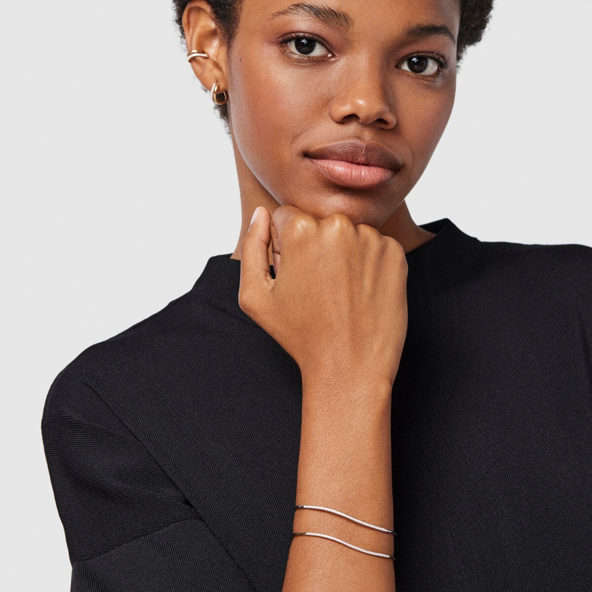 Gold Hav Bracelet with diamonds