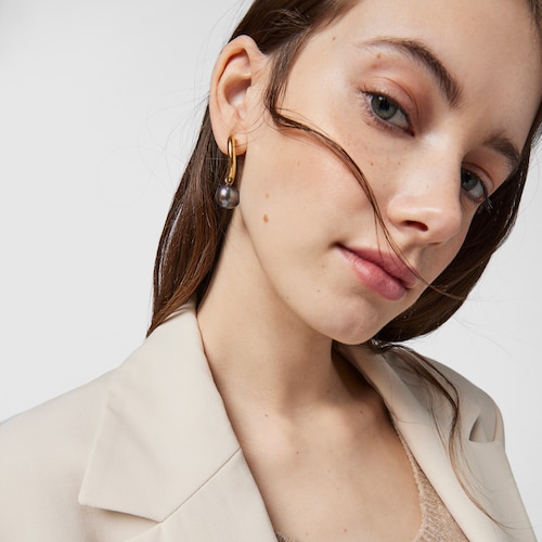 Large silver vermeil Hav Hoop earrings with gray pearl