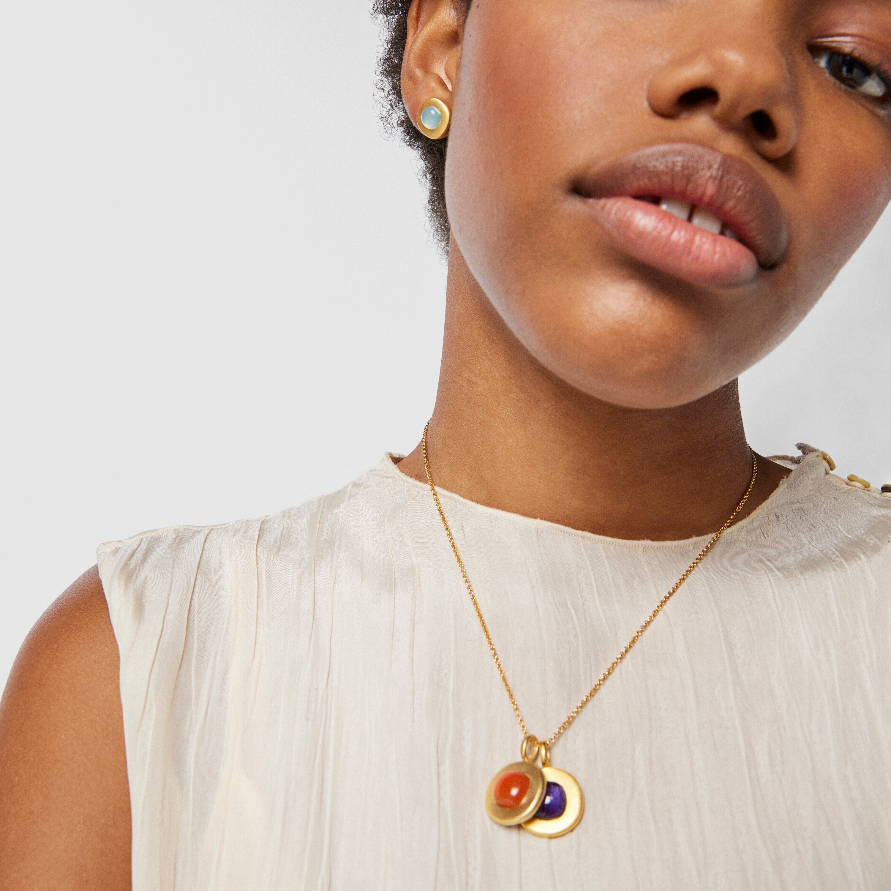 Silver vermeil Nattfall Pendant with carnelian