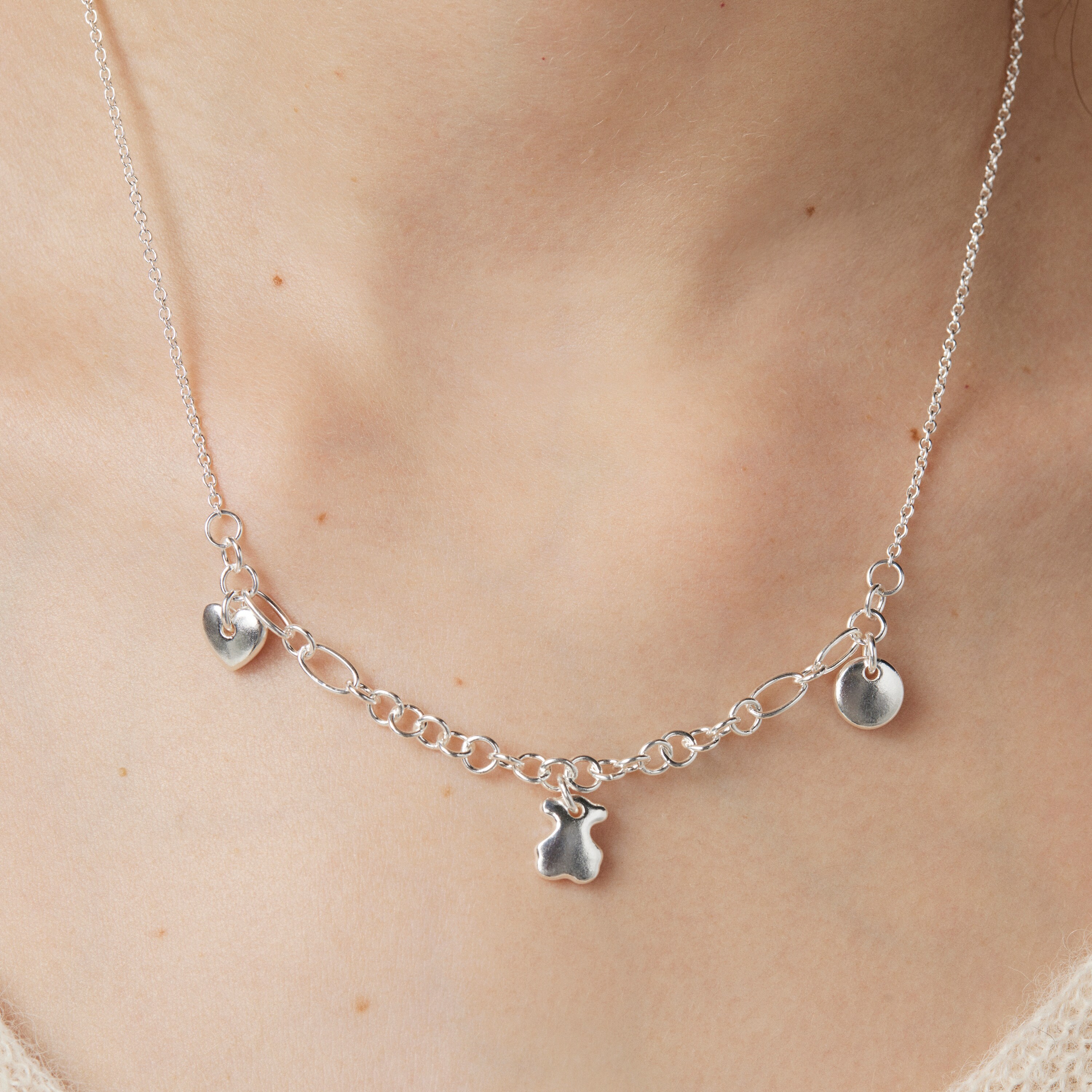 Silver Luah motif Necklace