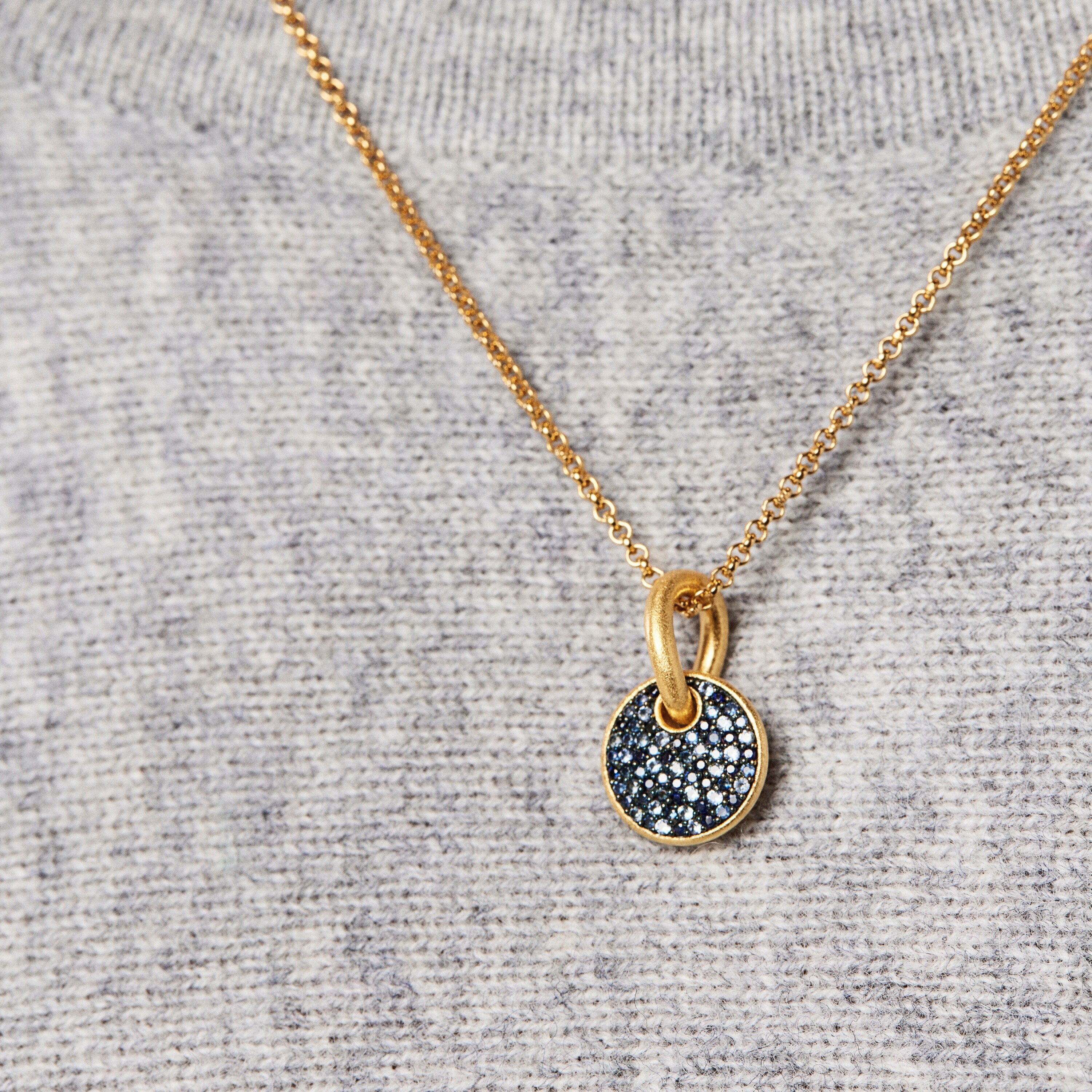 Silver vermeil Luah luna Pendant with sapphires