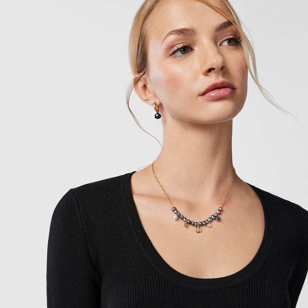 Collar Magic Nature con ba&ntilde;o de oro 18 kt sobre plata, perlas grises y gemas